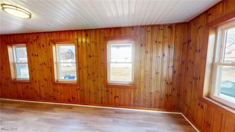 3544 W 99th Street Cleveland OH 44102