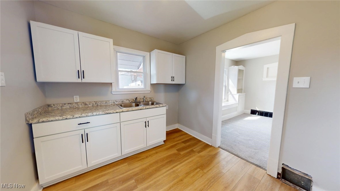 3544 W 99th Street Cleveland OH 44102