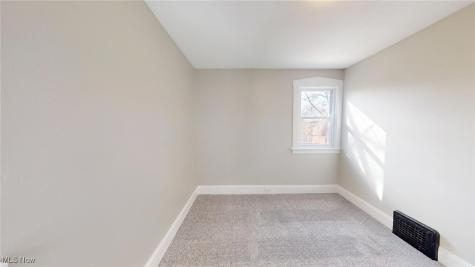 3544 W 99th Street Cleveland OH 44102