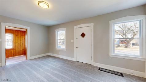3544 W 99th Street Cleveland OH 44102