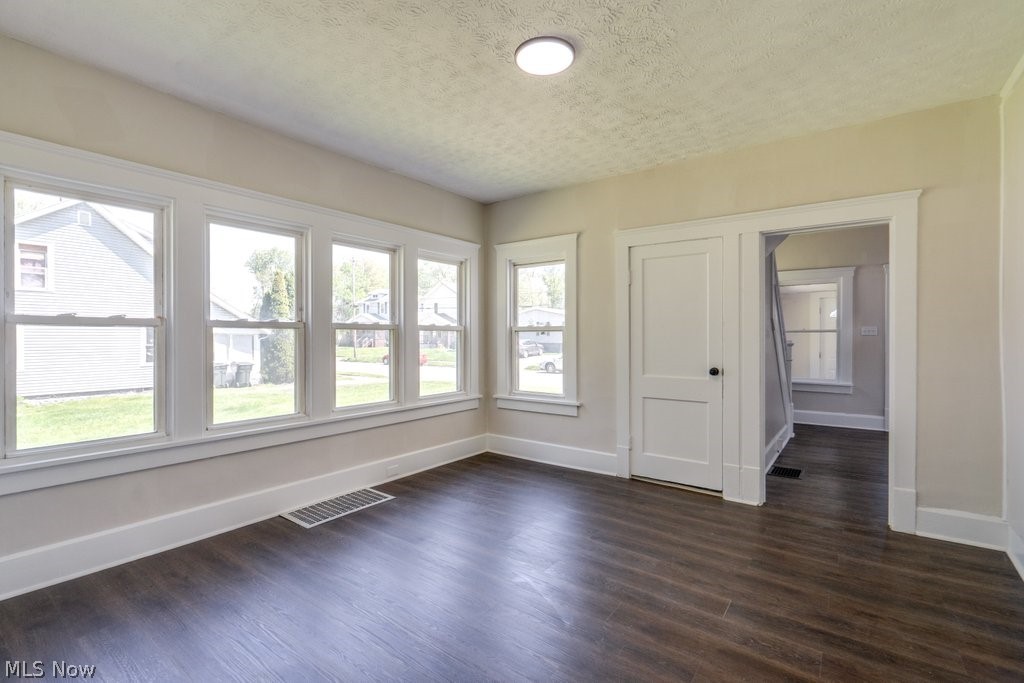 1289 13th Street SE Massillon OH 44646