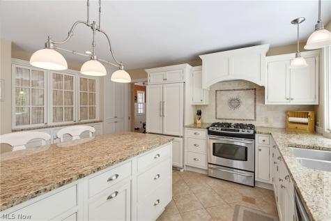 80 Mill Creek Lane Moreland Hills OH 44022