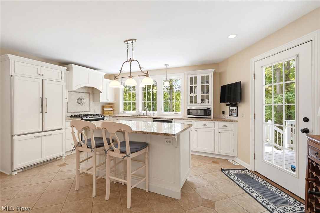 80 Mill Creek Lane Moreland Hills OH 44022