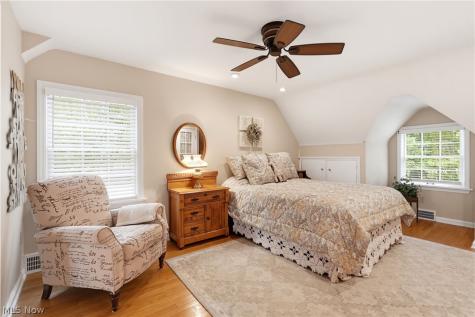 80 Mill Creek Lane Moreland Hills OH 44022