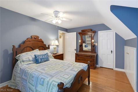 80 Mill Creek Lane Moreland Hills OH 44022