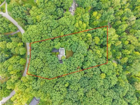 80 Mill Creek Lane Moreland Hills OH 44022