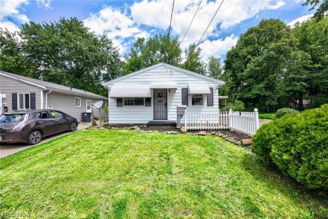 1163 Tonawanda Avenue Akron OH 44305