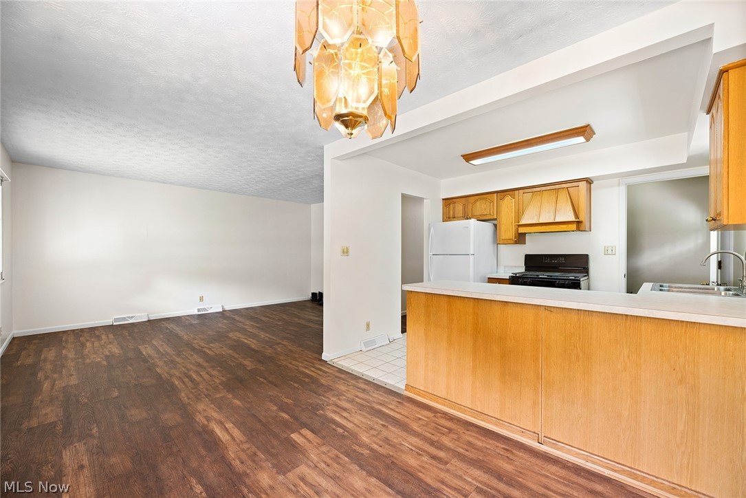 1163 Tonawanda Avenue Akron OH 44305