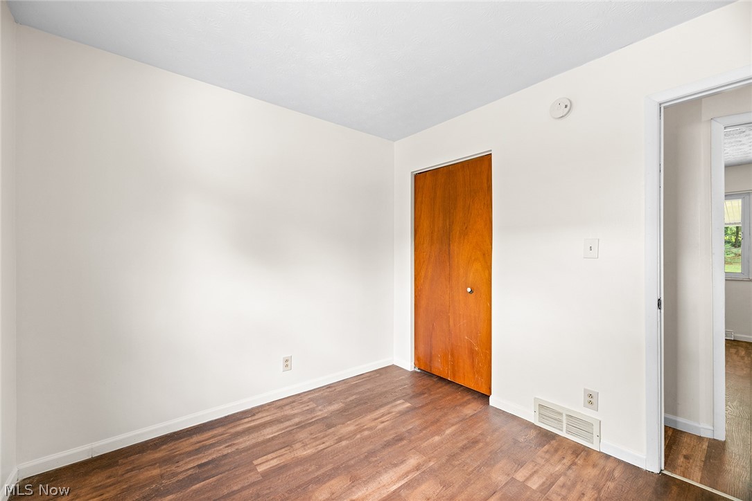 1163 Tonawanda Avenue Akron OH 44305