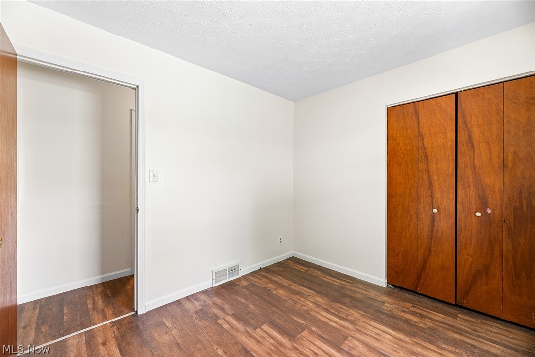 1163 Tonawanda Avenue Akron OH 44305
