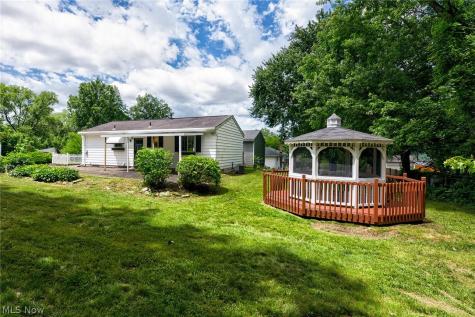 1163 Tonawanda Avenue Akron OH 44305