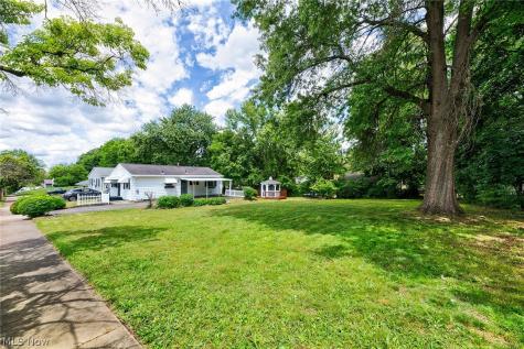 1163 Tonawanda Avenue Akron OH 44305