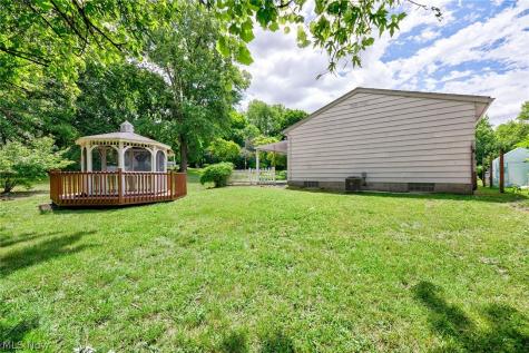 1163 Tonawanda Avenue Akron OH 44305