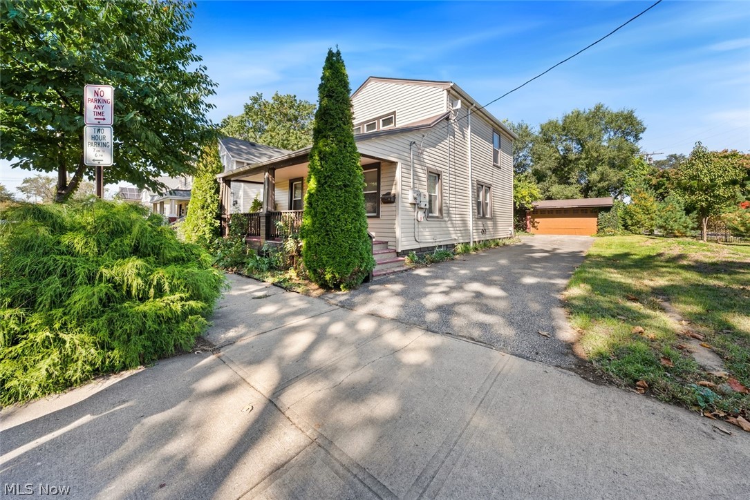 5806 Madison Avenue Cleveland OH 44102