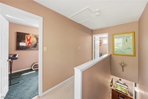 5806 Madison Avenue Cleveland OH 44102