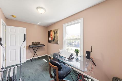 5806 Madison Avenue Cleveland OH 44102