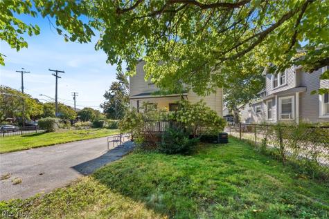 5806 Madison Avenue Cleveland OH 44102