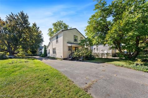5806 Madison Avenue Cleveland OH 44102