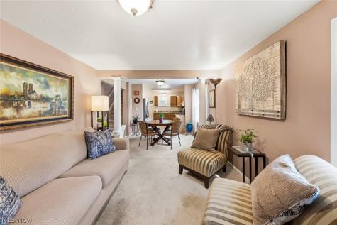 5806 Madison Avenue Cleveland OH 44102