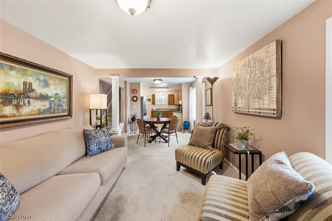 5806 Madison Avenue Cleveland OH 44102