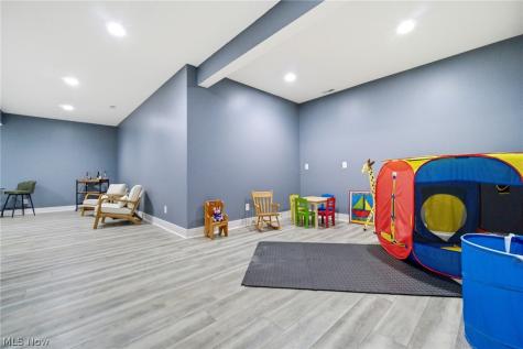 9400 Rockys Court Broadview Heights OH 44147