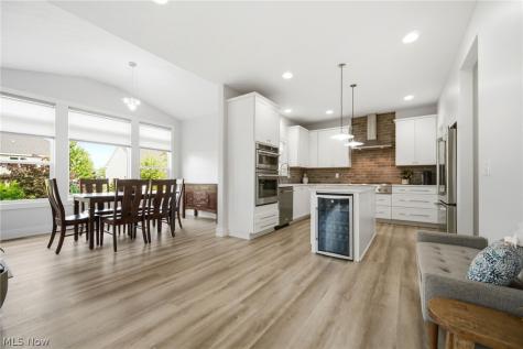 9400 Rockys Court Broadview Heights OH 44147