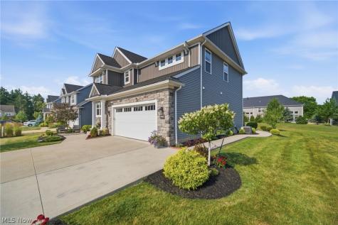 9400 Rockys Court Broadview Heights OH 44147