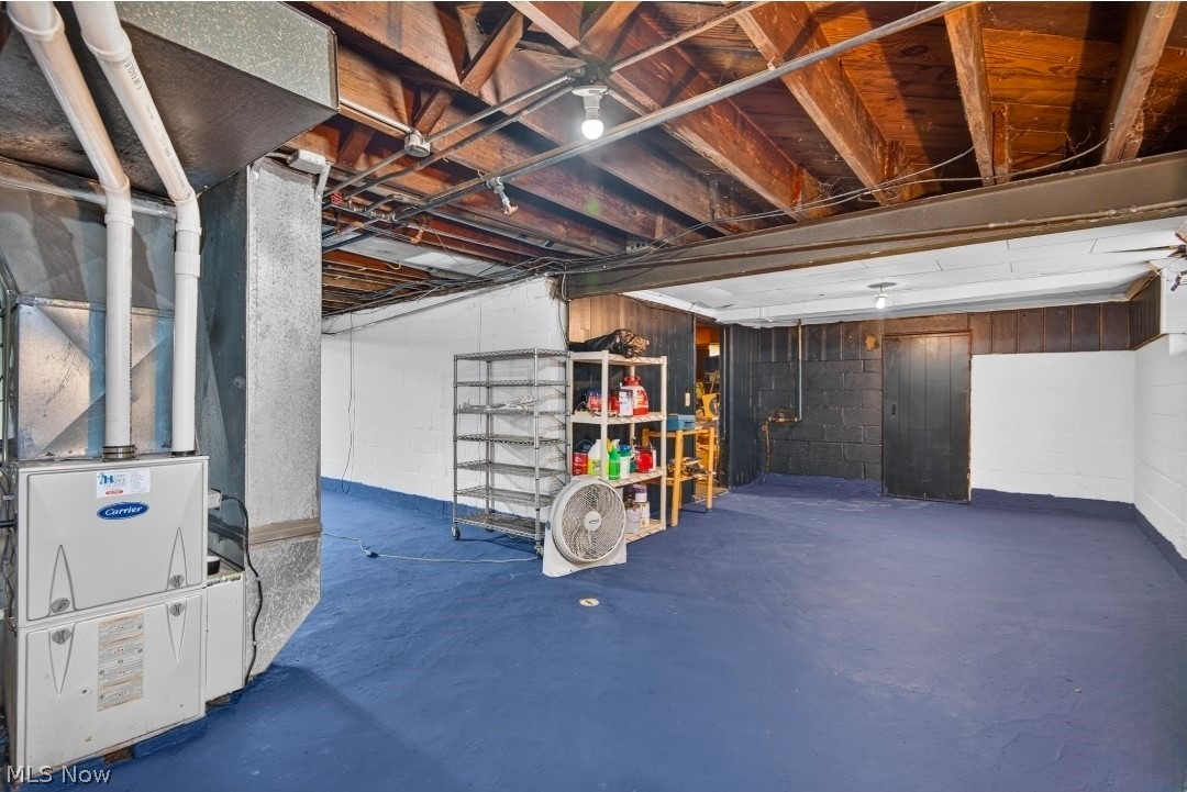 4724 Green Road Warrensville Heights OH 44128