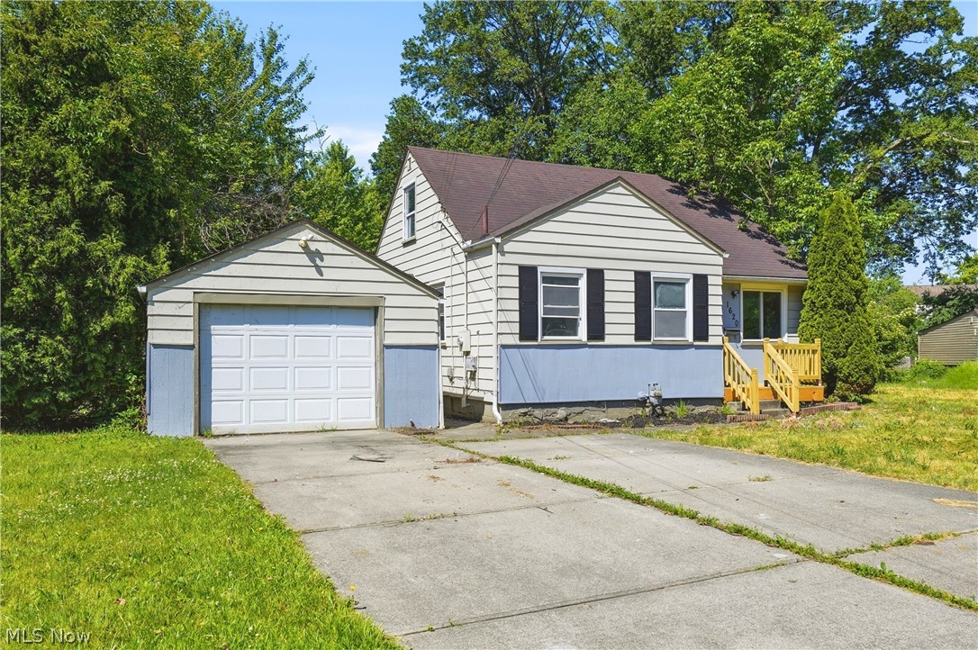 1620 Cedar Drive Lorain OH 44052