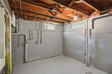 1620 Cedar Drive Lorain OH 44052