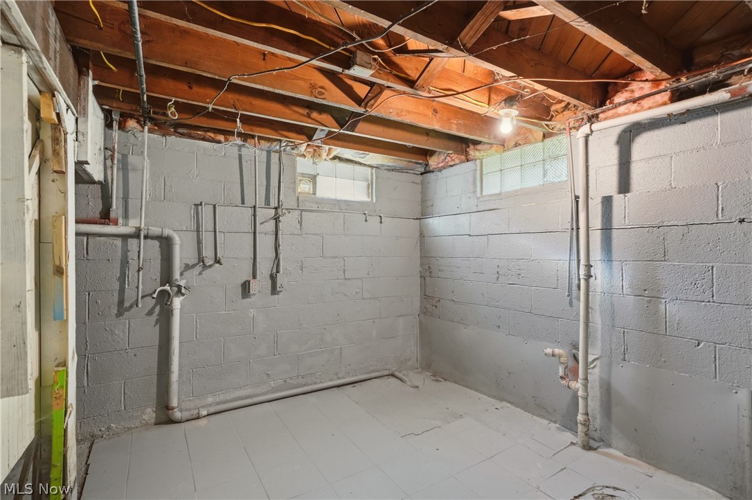 1620 Cedar Drive Lorain OH 44052