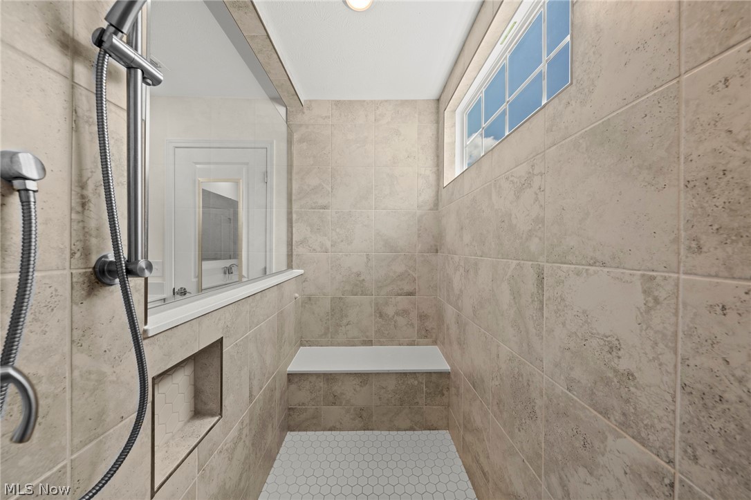 766 River Run Road Aurora OH 44202