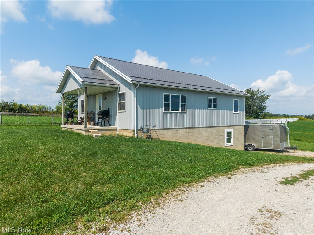 3657 E Moreland Road Fredericksburg OH 44627