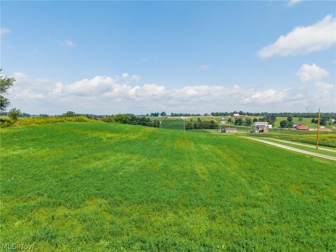 3657 E Moreland Road Fredericksburg OH 44627