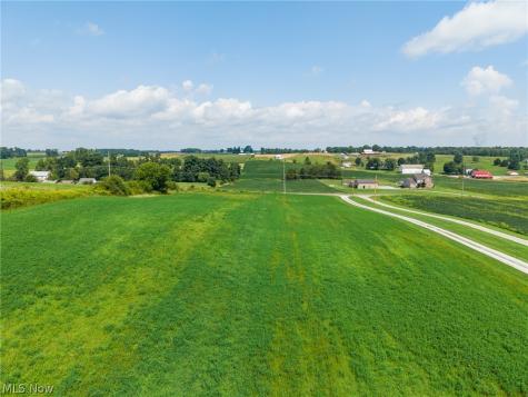 3657 E Moreland Road Fredericksburg OH 44627