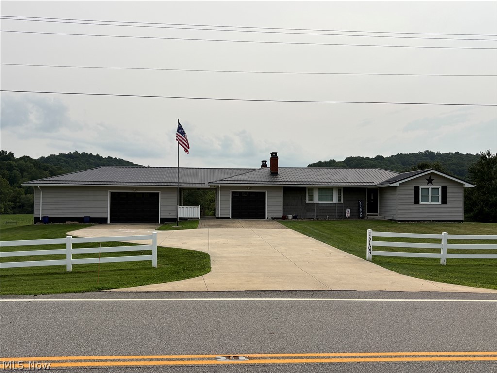 15103 State Route 258 SW Newcomerstown OH 43832