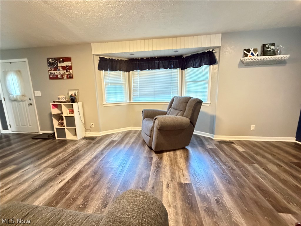 15103 State Route 258 SW Newcomerstown OH 43832