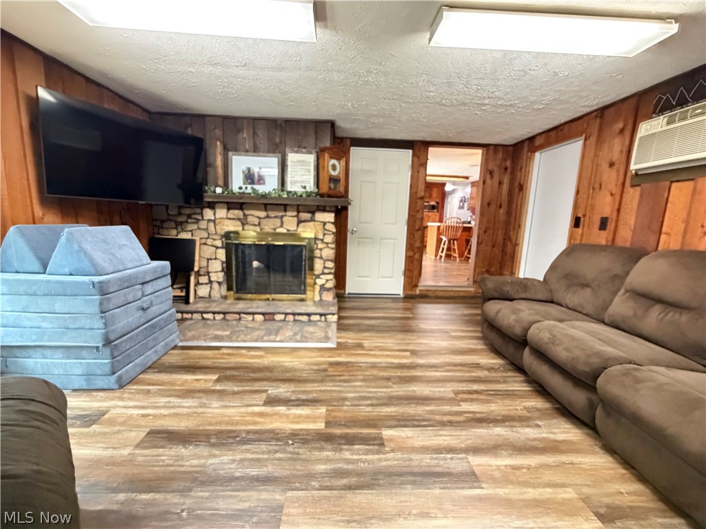 15103 State Route 258 SW Newcomerstown OH 43832