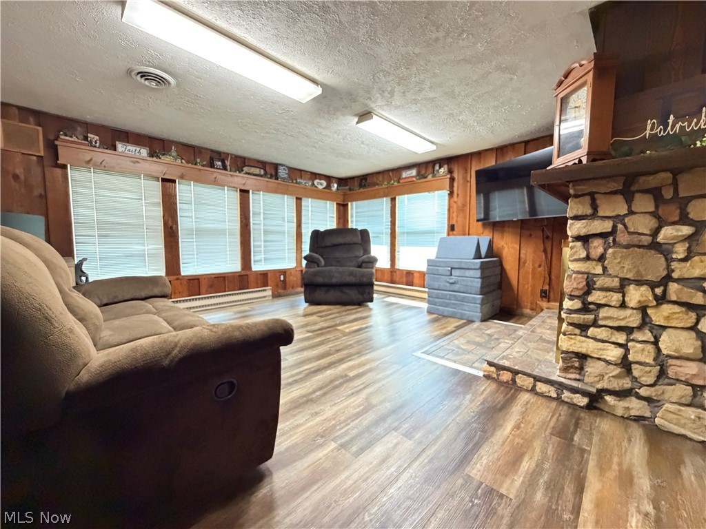 15103 State Route 258 SW Newcomerstown OH 43832