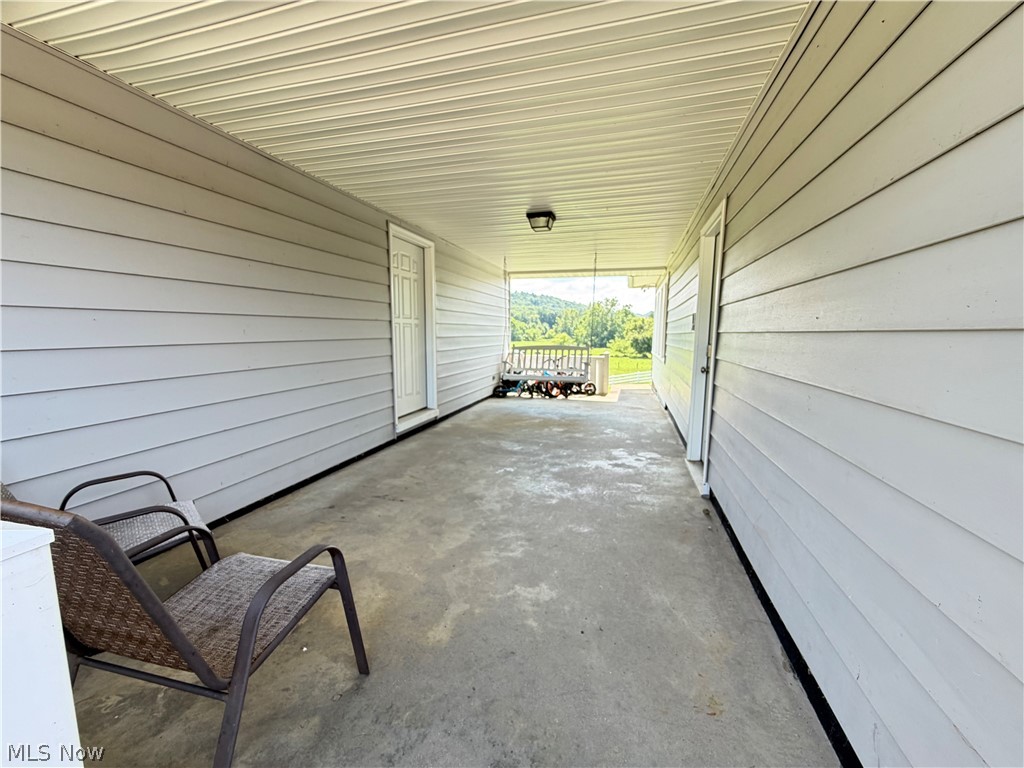 15103 State Route 258 SW Newcomerstown OH 43832