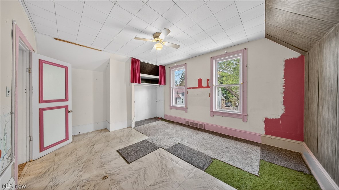 1320 W 87th Street Cleveland OH 44102