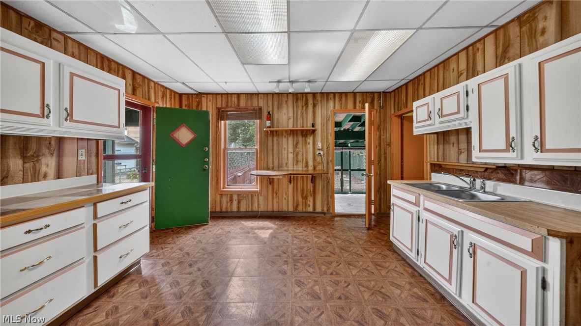 1320 W 87th Street Cleveland OH 44102