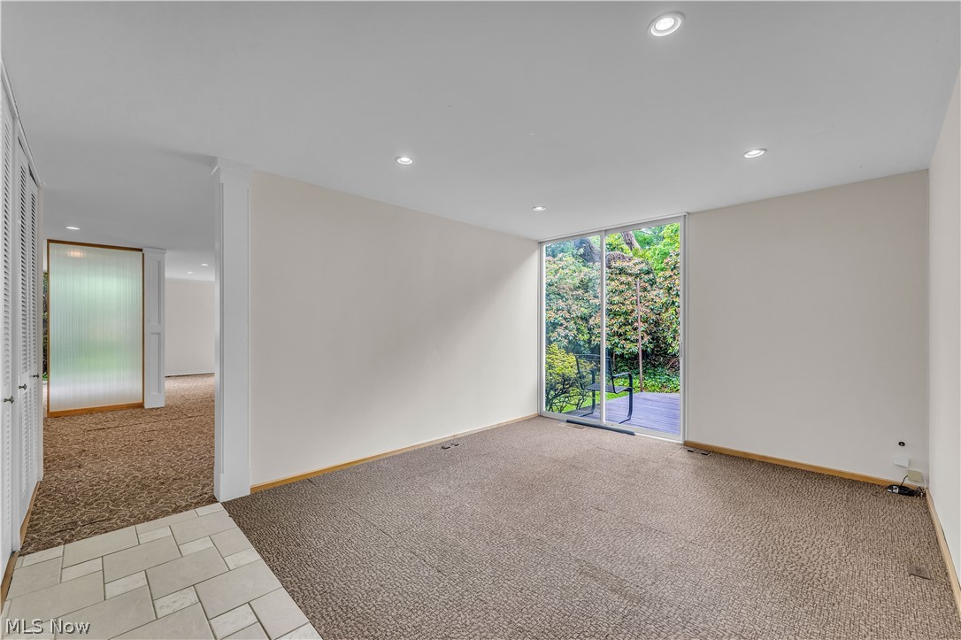 478 Tamiami Trail Akron OH 44303