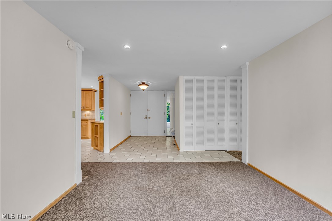 478 Tamiami Trail Akron OH 44303