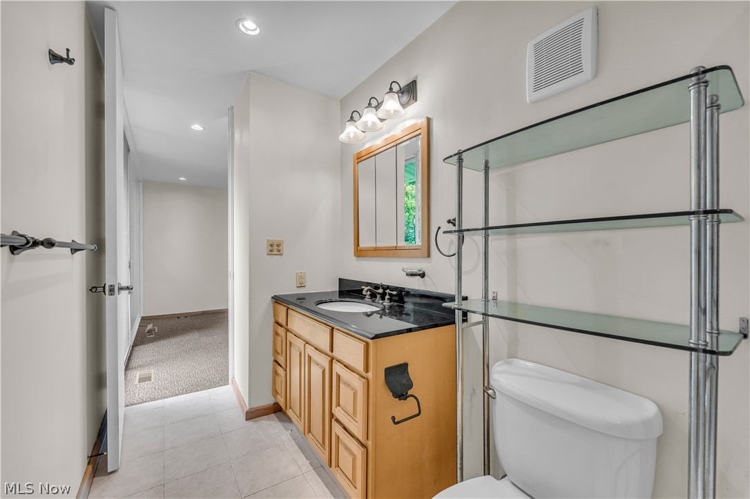 478 Tamiami Trail Akron OH 44303