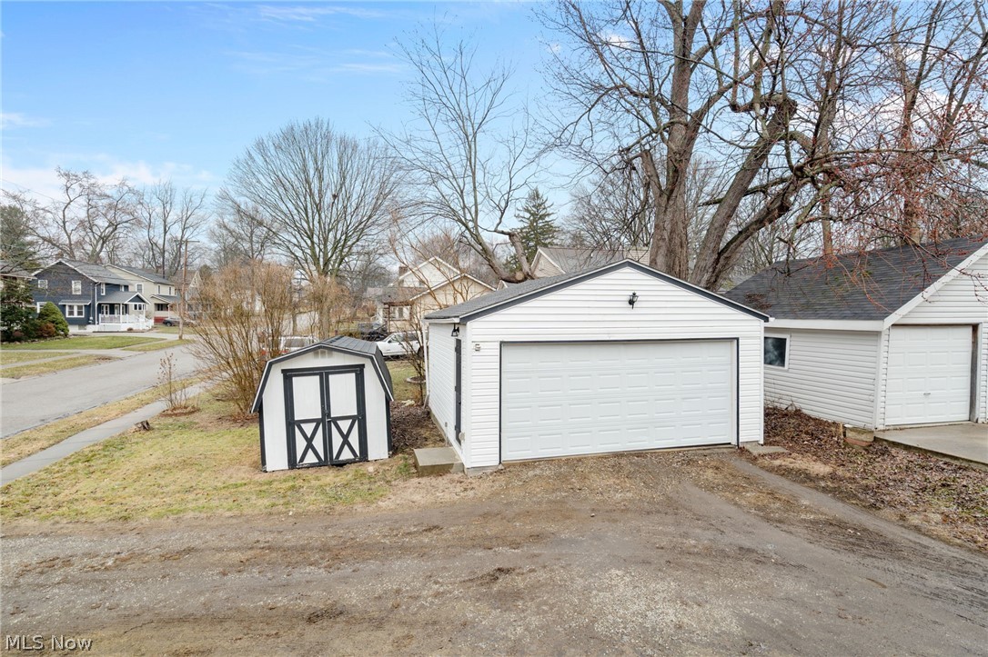 847 Sackett Avenue Cuyahoga Falls OH 44221
