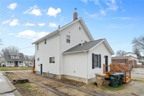 847 Sackett Avenue Cuyahoga Falls OH 44221