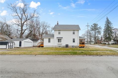 847 Sackett Avenue Cuyahoga Falls OH 44221