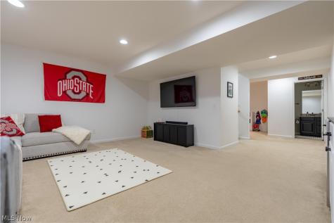 6819 Shiloh Street NW Canton OH 44708
