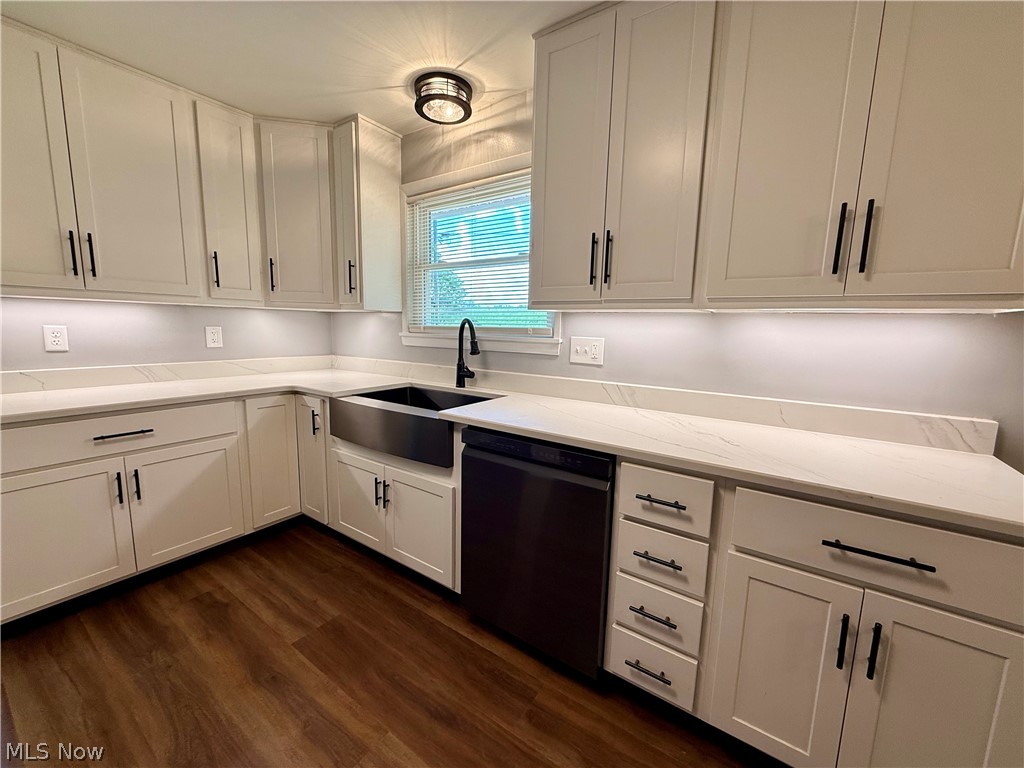 3278 Fresno Road NW Carrollton OH 44615
